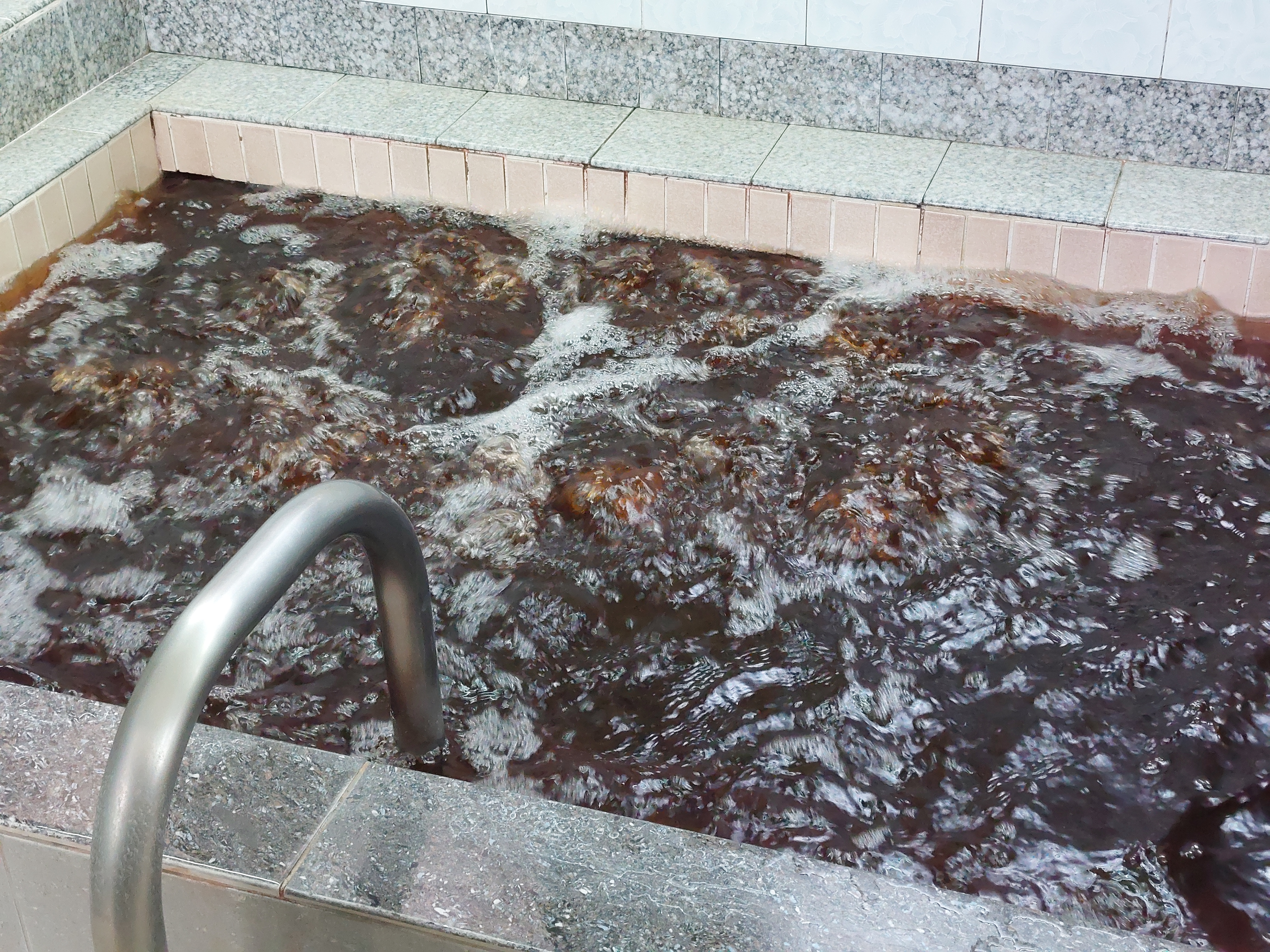 今日の薬湯は何の香り？20種類以上の日替わり湯